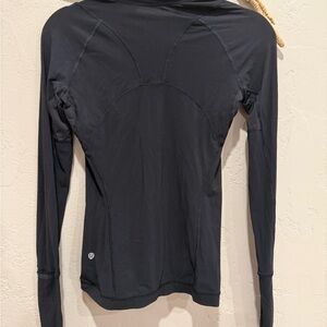 Lululemon Black Long Sleeve Top
